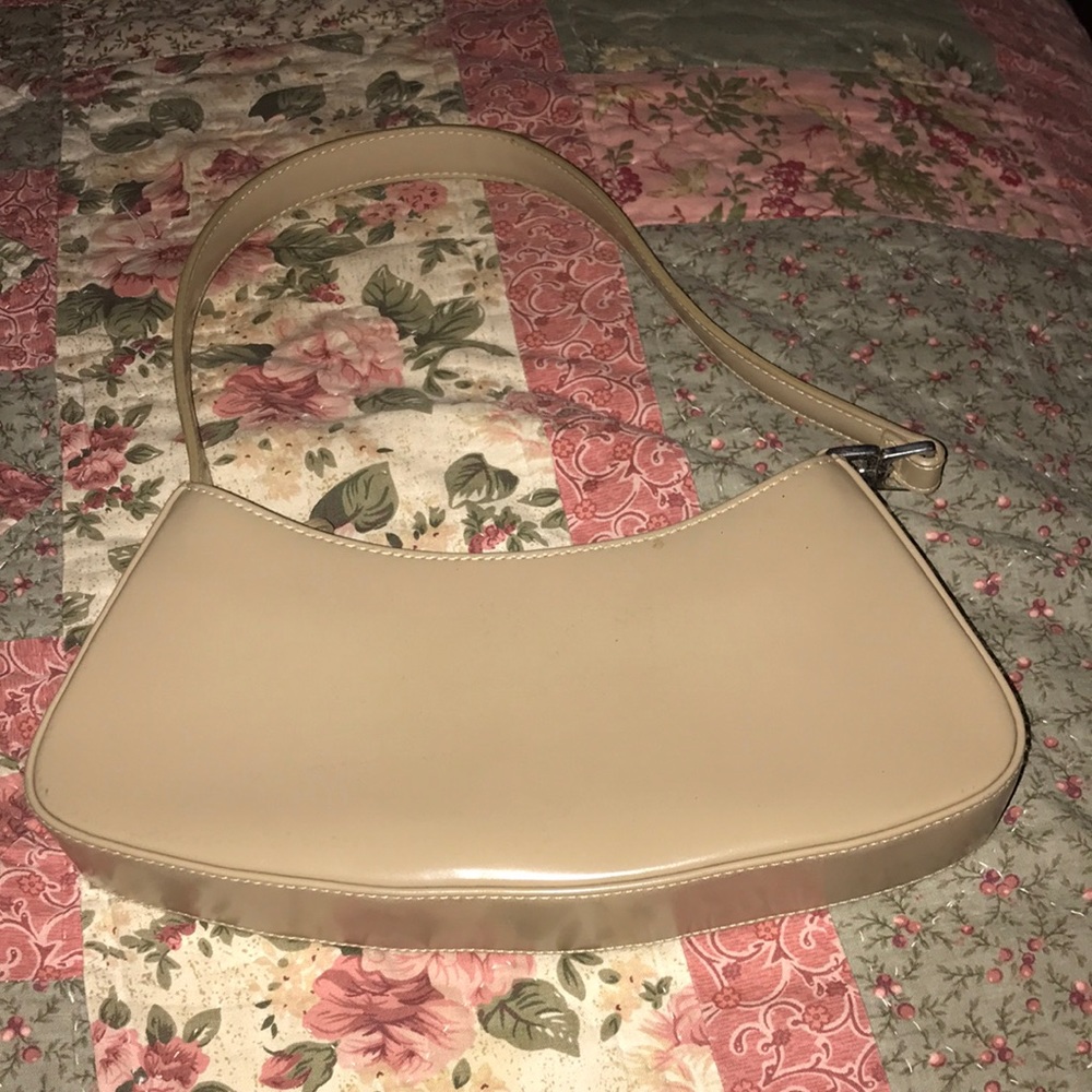 Liz Claiborne pocketbook